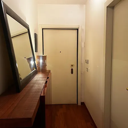 Charme Skyline Brothers Apartment *